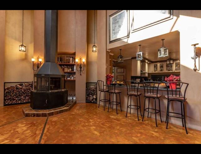 10 BEDROOM HOUSE FOR SALE IN FERNDALE